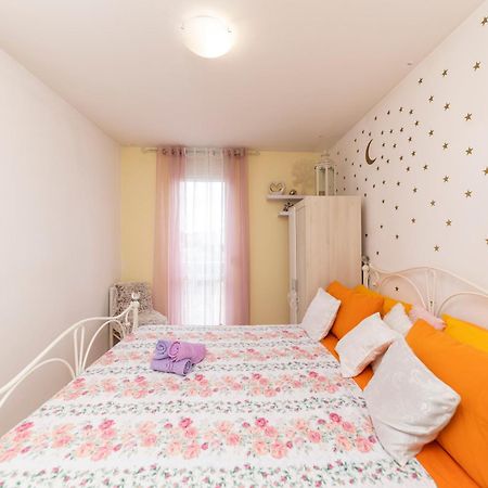 Ryanair'S Urban Flat In Zadar-Kolovare Beach Zewnętrze zdjęcie